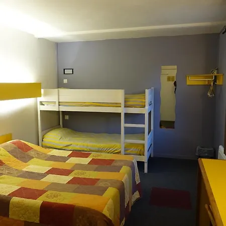 Fasthotel Bordeaux Hotel 2*