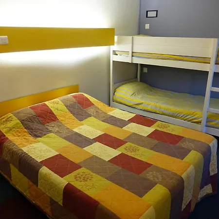 Fasthotel Bordeaux Hotel 2*